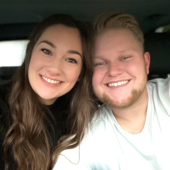 Meet your Posher, Vonia - Picture 1 of 1